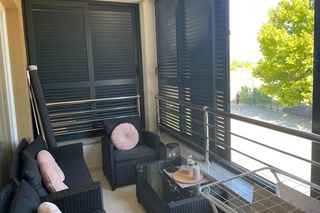 New Modern Accommodation In City Metkovic Ngoại thất bức ảnh